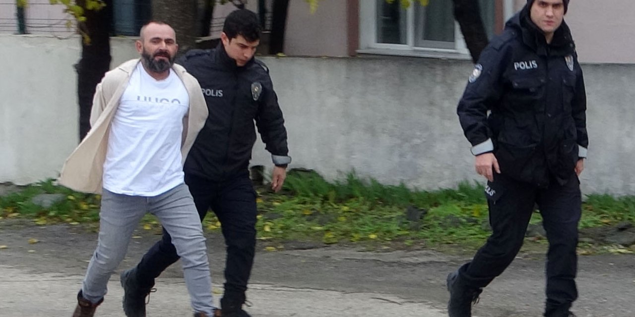 Köpeğe Taş Atan Arkadaşlarına Silahla Ateş Eden Şüpheliye Tutuklama