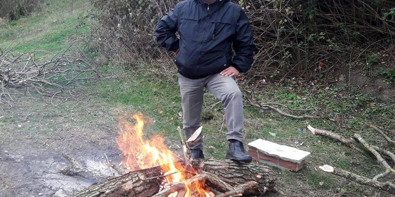 Babasını 10 Bıçak Darbesiyle Öldürüp İntihara Teşebbüs Etti