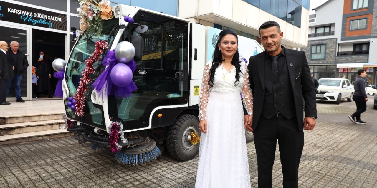 Belediye Temizlik Görevlisi Kullandığı Mini Süpürge Aracını Gelin Arabası Yaptı