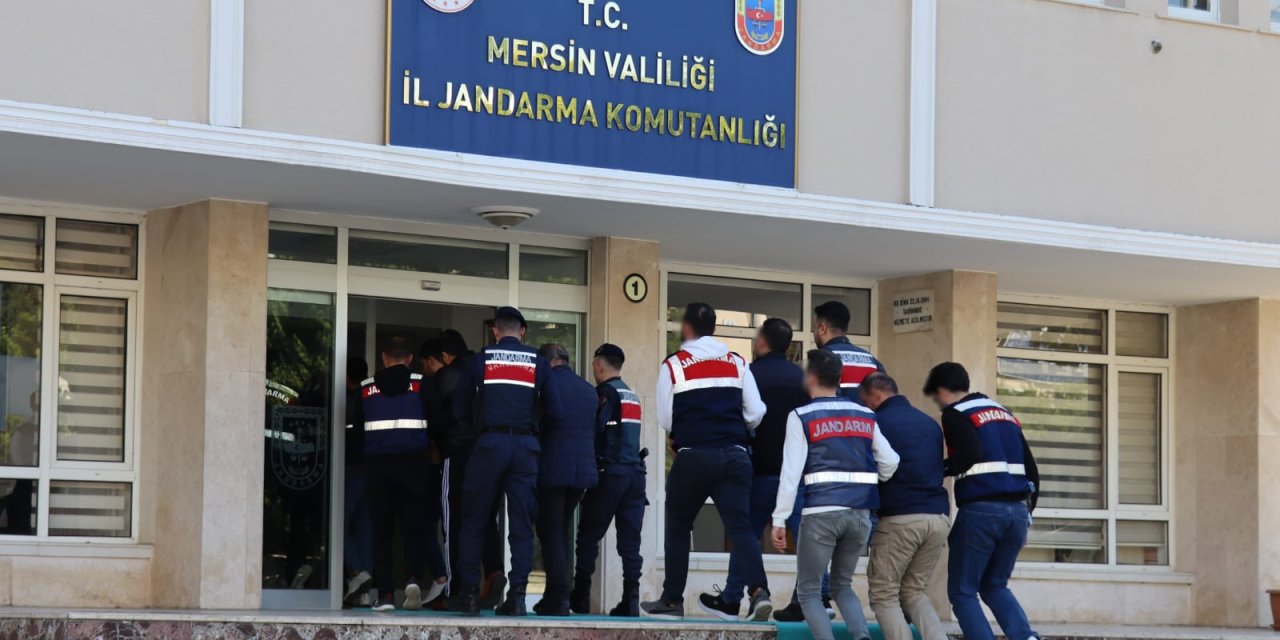 Mersin Merkezli Deaş'a Fon Sağlama Operasyonu: 7 Tutuklama