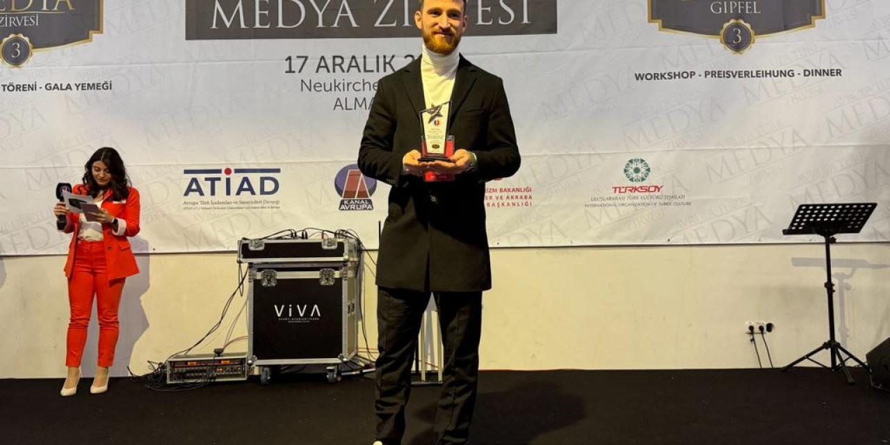 Milli Futbolcu Salih Özcan'a Yılın En Başarılı Futbolcusu Ödülü