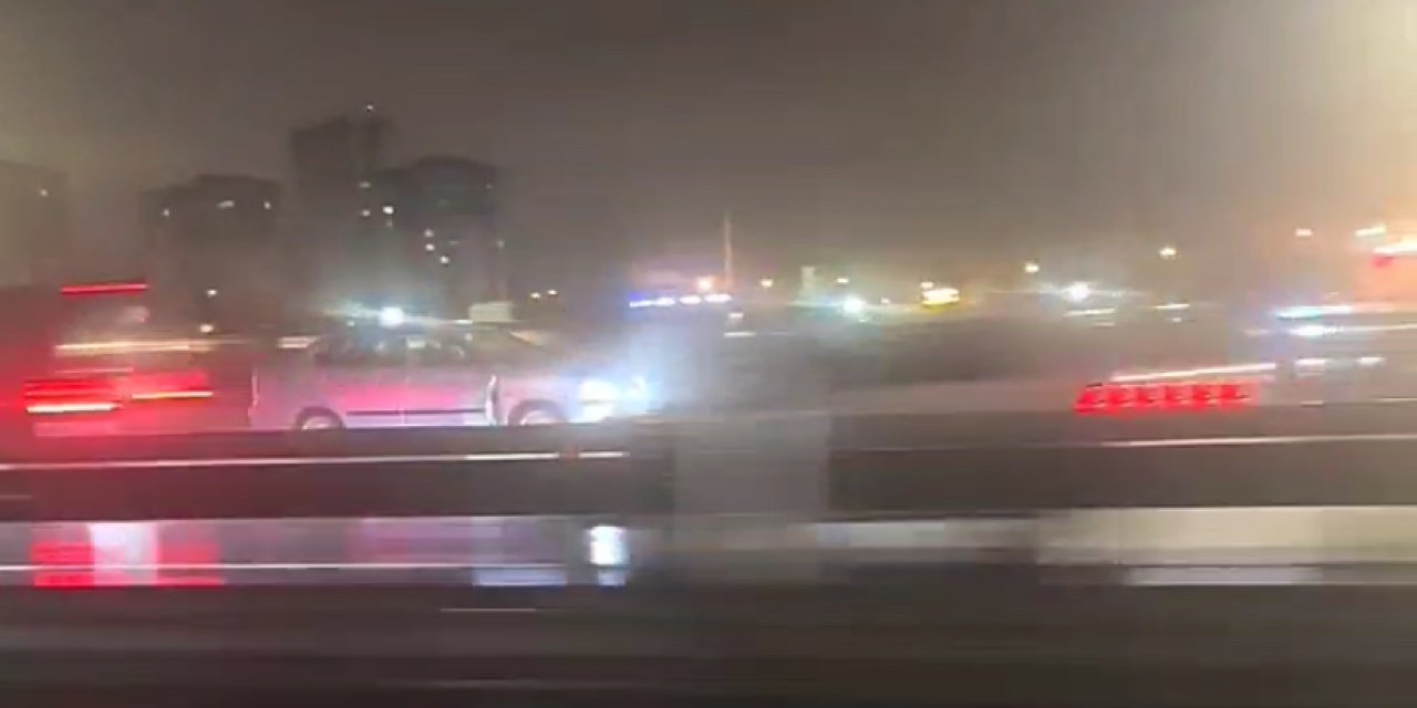 Büyükçekmece D-100 Karayolu'nda Ters Yönde Giden Otomobil Kamerada