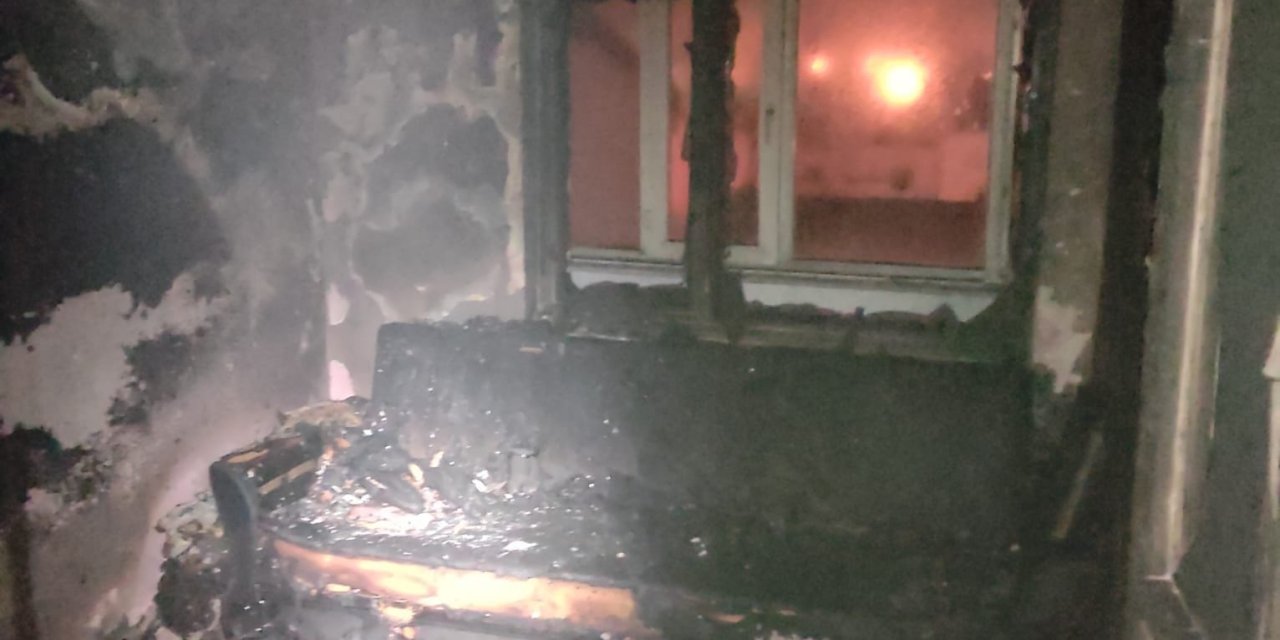 Yalnız Yaşadığı Evde Çıkan Yangında Öldü