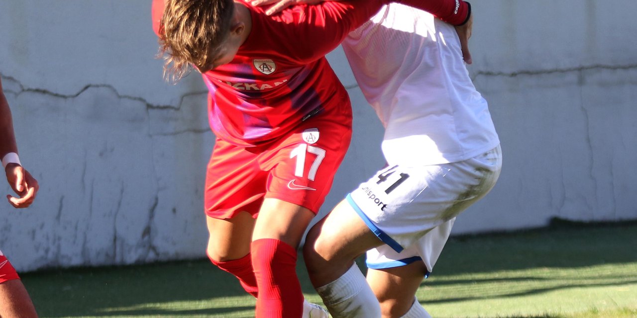 Altınordu - Karacabey Belediyespor: 3-0