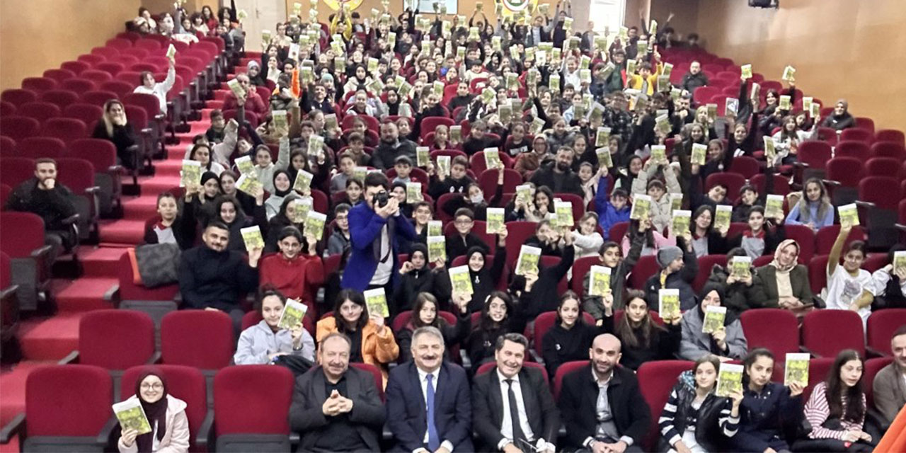 Rize'de Kitap Okuma ve Paylaşım Projesinde Masal Günü
