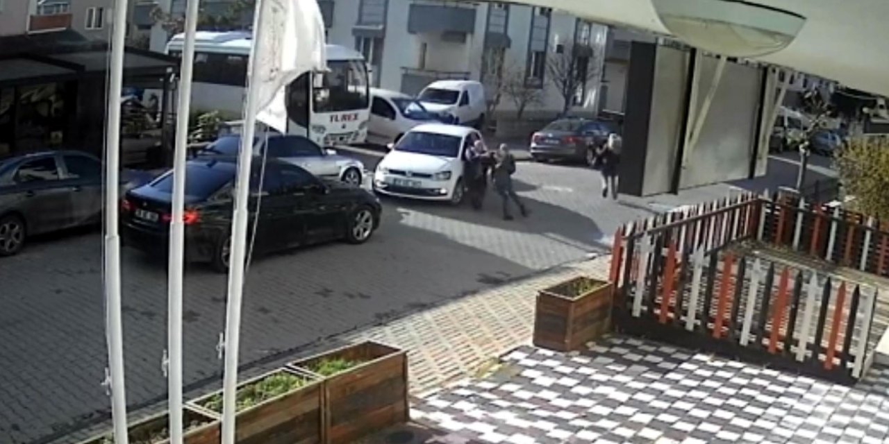Trafikte Tartıştığı Sürücüyü Tabancayla Öldürdü; Olay Anı Kamerada