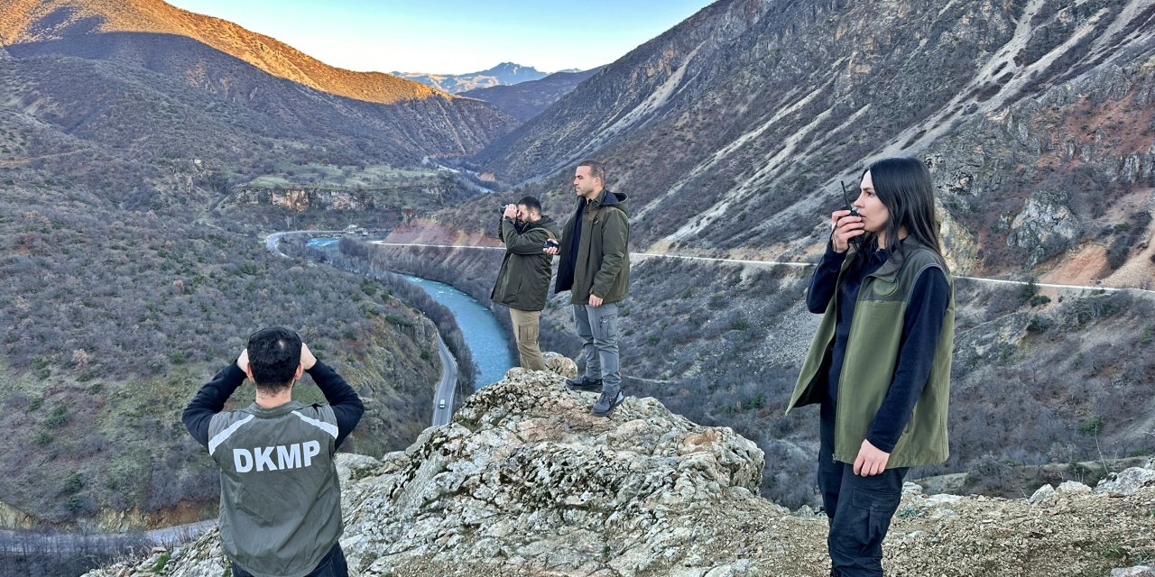 Tunceli'de Ekipler Gece Gündüz Dağlarda Kaçak Avcı Peşinde; 1 Haftada 1 Milyon Lira Ceza