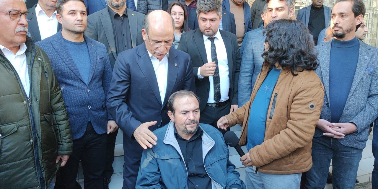 Öğrencileri Şaka Yapıyor Sanıp Polise Kimlik Göstermeyen Öğretmen, Darbedildiği İddiasıyla Şikayetçi Oldu