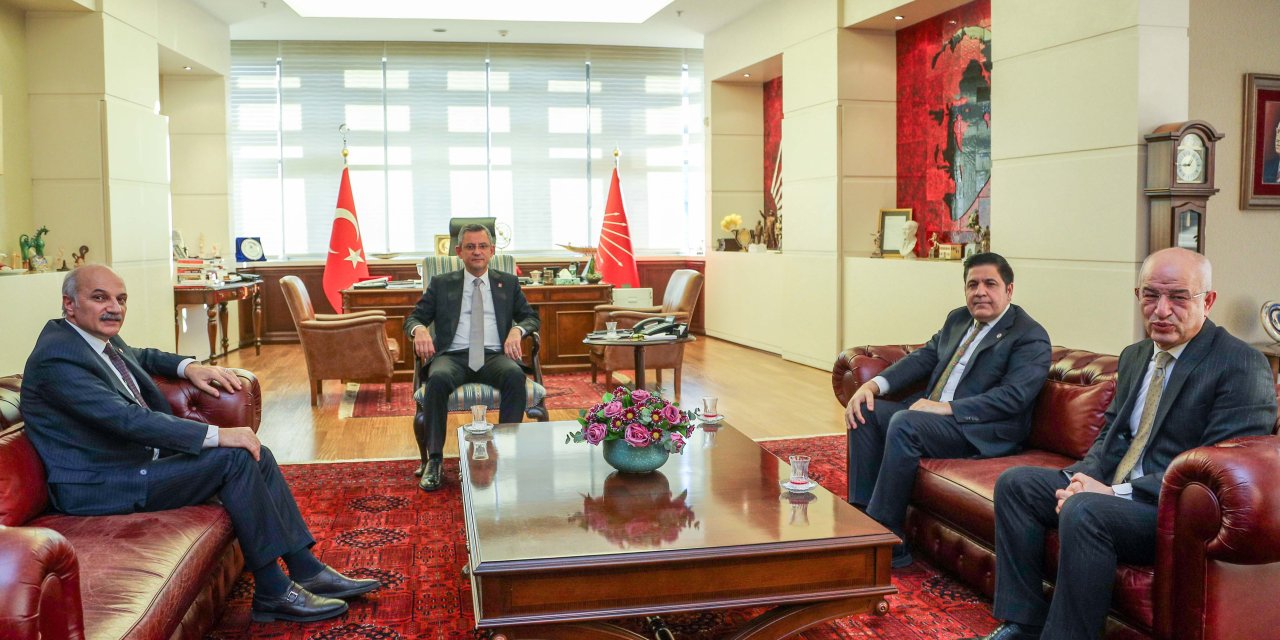 Chp Genel Başkanı Özel, Saadet Partisi Heyetini Kabul Etti