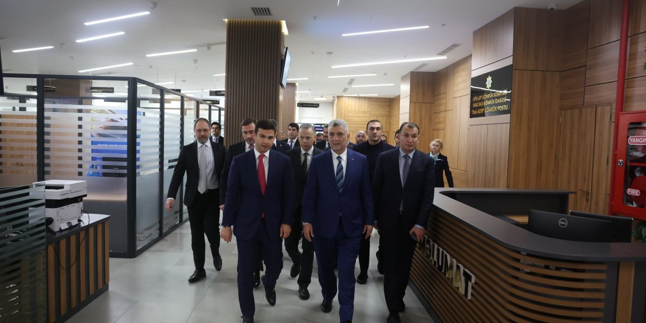 Bakan Bolat’tan Azerbaycan’da Resmi Temaslar