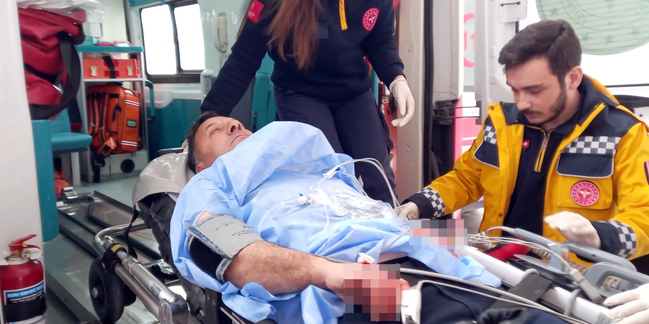 Amcasını Sokakta 'Tarla Anlaşmazlığı' Nedeniyle Bıçakladı