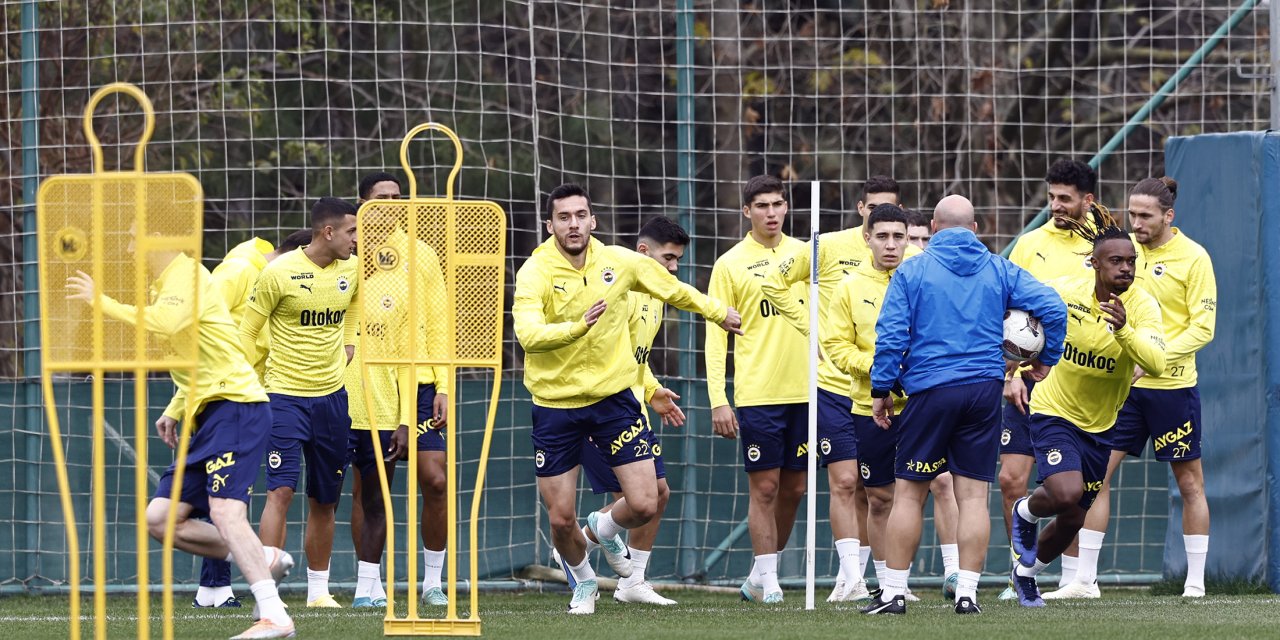 Fenerbahçe, Galatasaray Derbisi Hazırlıklarına Başladı