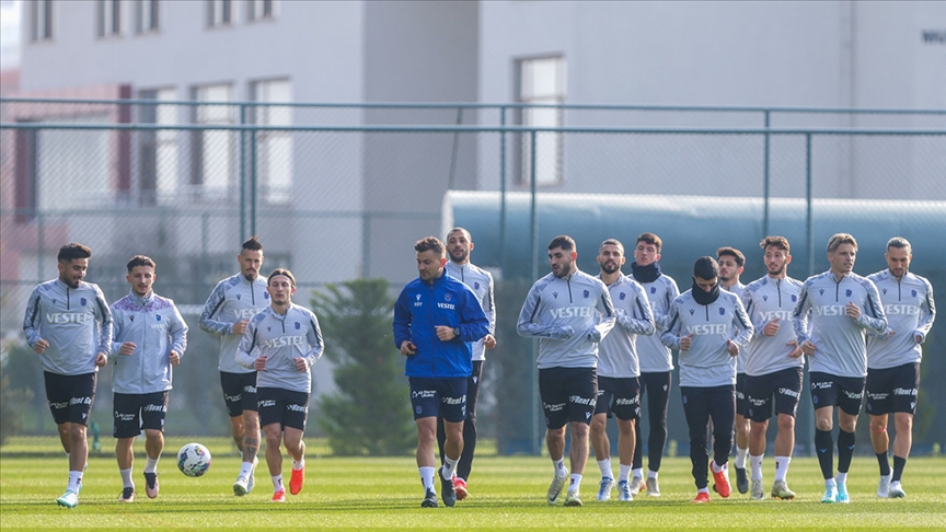 Trabzonspor, üst sıradaki takımlara geçit vermiyor