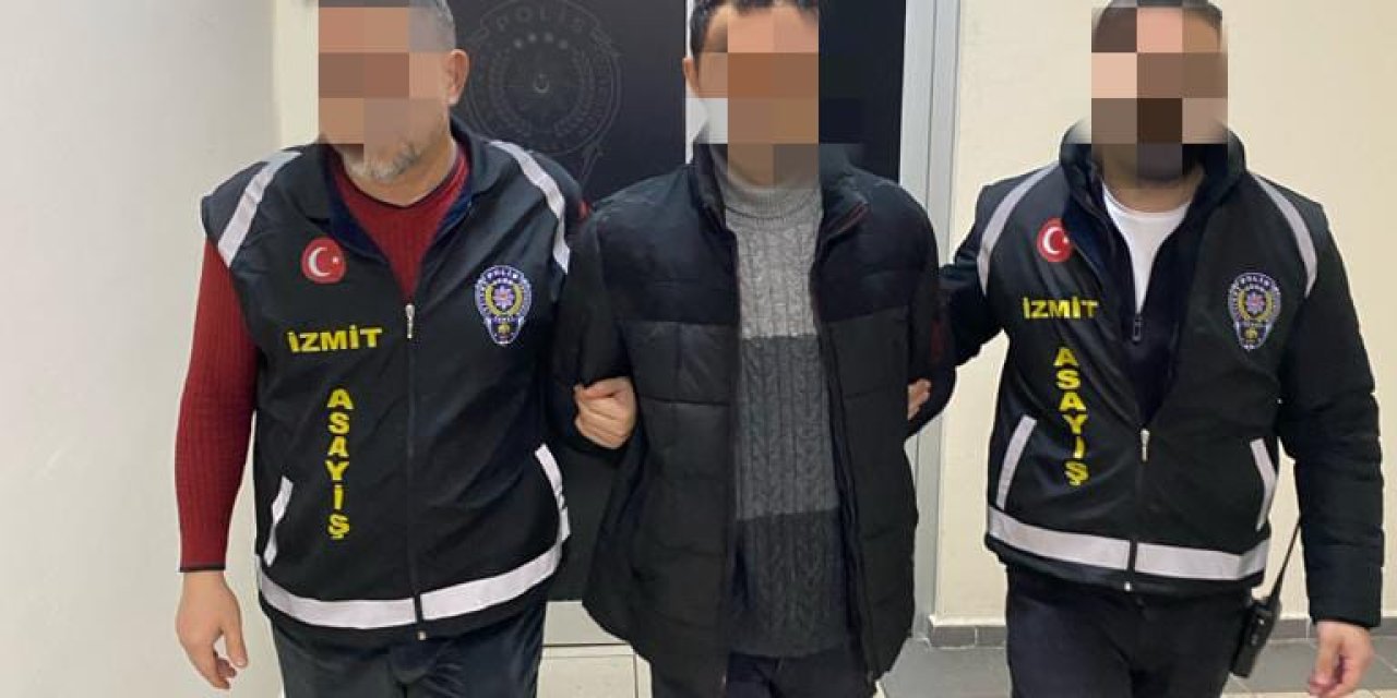 Parke Taşı İle 35 Aracın Camlarını Kıran Şüpheli, Kamerada (2)