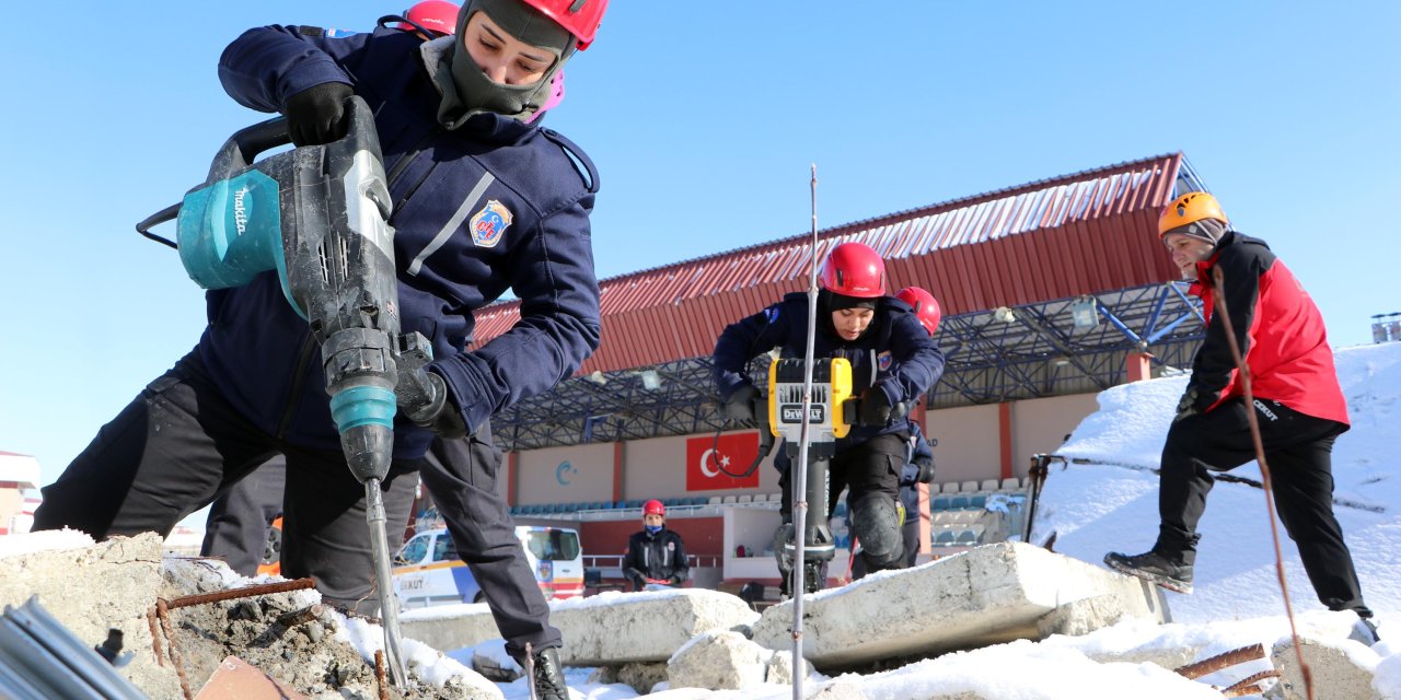 Cekut'un Melekleri Eğitimde