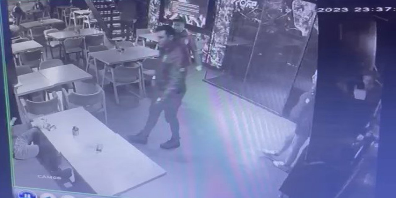 Bayrampaşa'da Huzur Denetiminde Polis İle Kafe Çalışanları Arasında Kavga