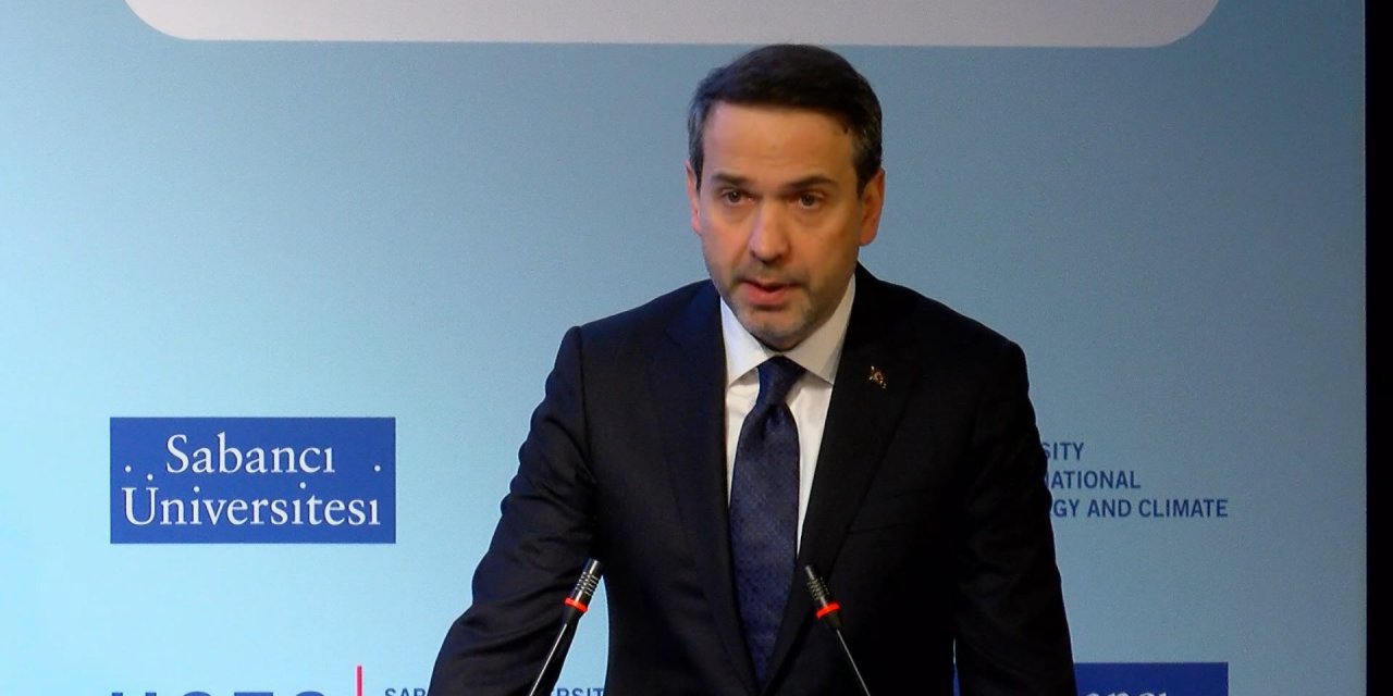 Bakan Bayraktar: 100 Bin Varillik Petrol Üretimine 2024 Yılı Sonunda Ulaşmayı Hedefliyoruz