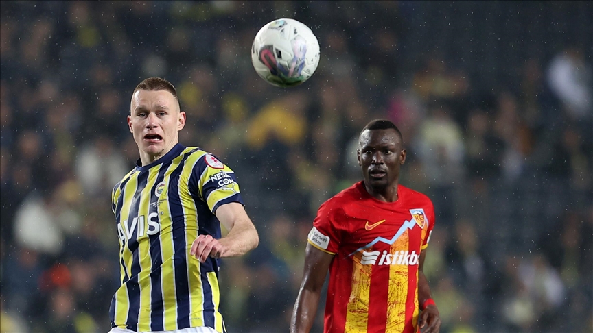 Fenerbahçe kupada yarı finale çıktı