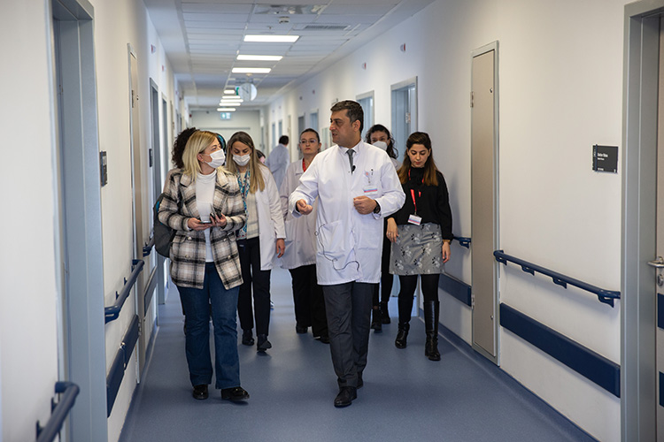 Türkiye'nin en büyük Klinik Araştırma Merkezi yeni tedavilere kapı açacak