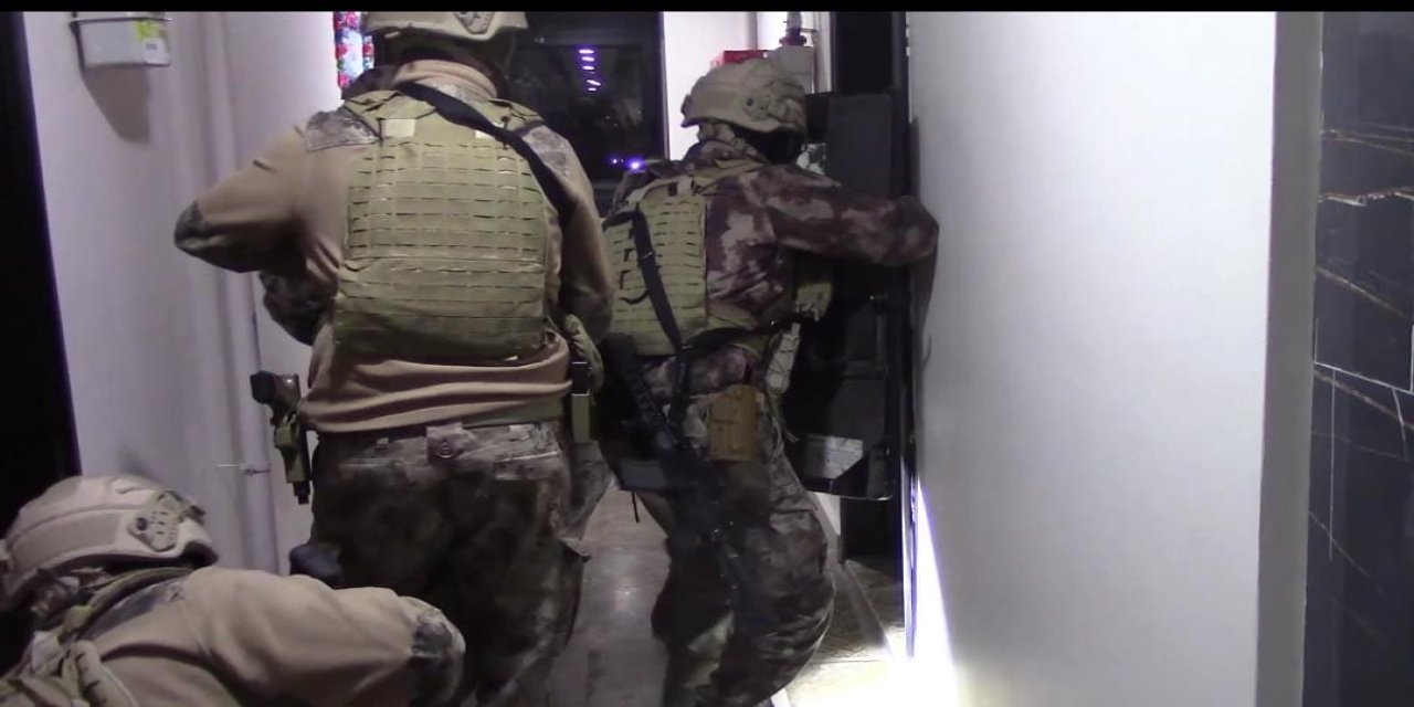 Elazığ’da Polisten 'Mamun' Operasyonu: 8 Gözaltı