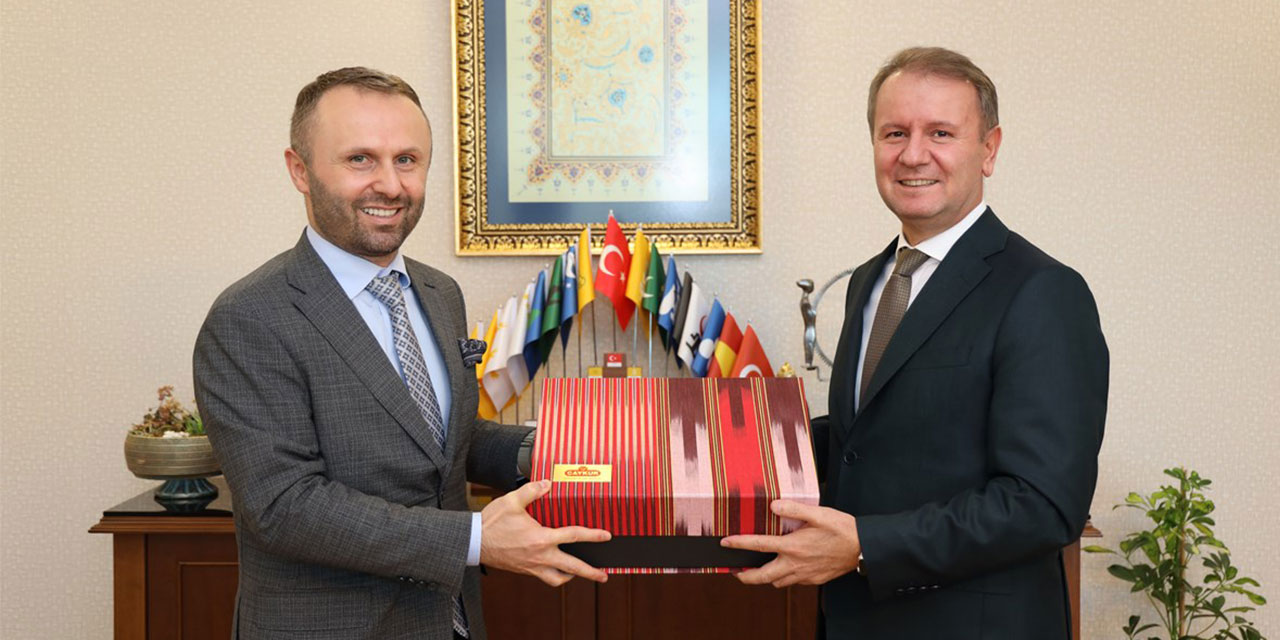 RTEÜ Rektörü Yılmaz, ÜNİ-DOKAP Üst Kurul Toplantısına Katıldı