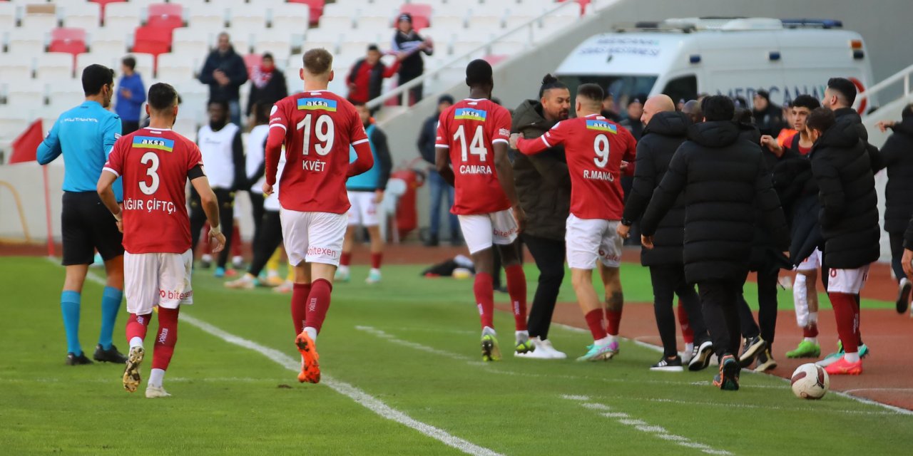 Sivasspor - İstanbulspor: 1-0