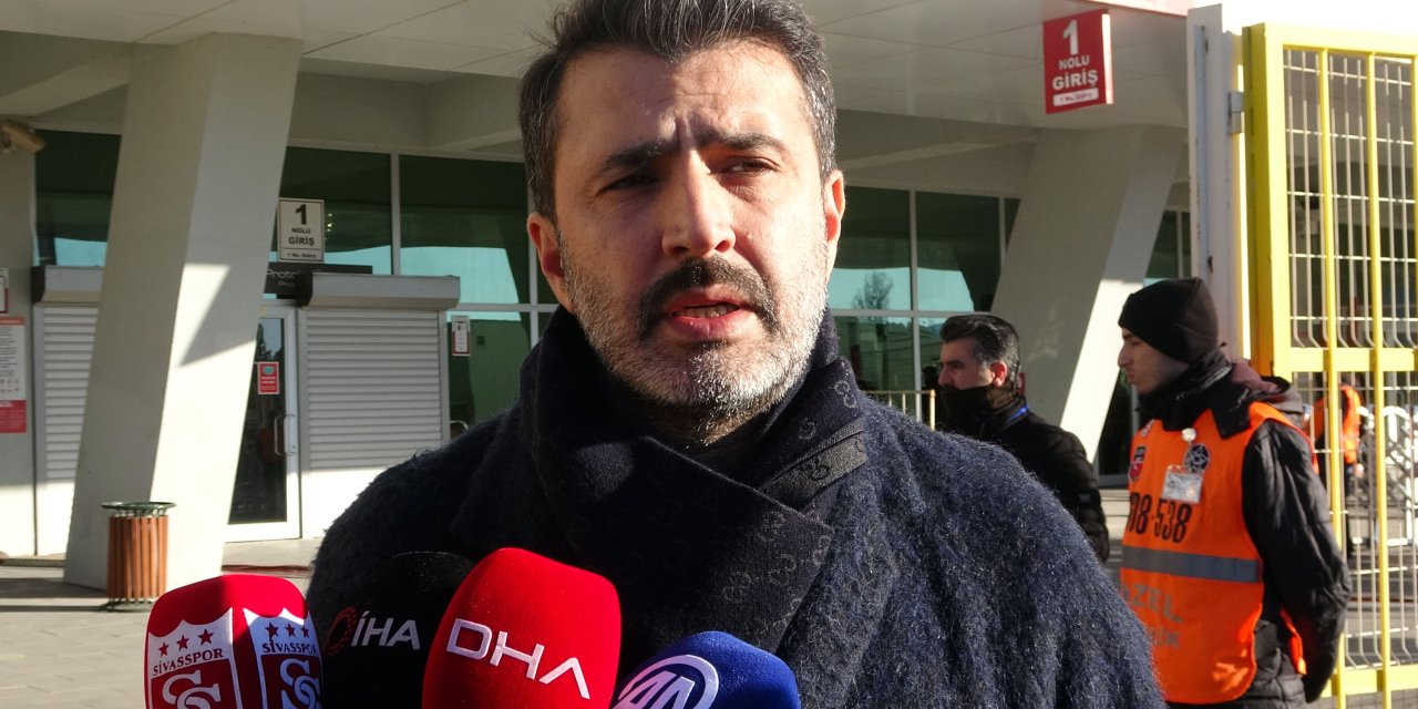 Sivasspor Basın Sözcüsü Karagöl: İç Sahada İlk Galibiyetimiz Olduğu İçin Mutluyuz