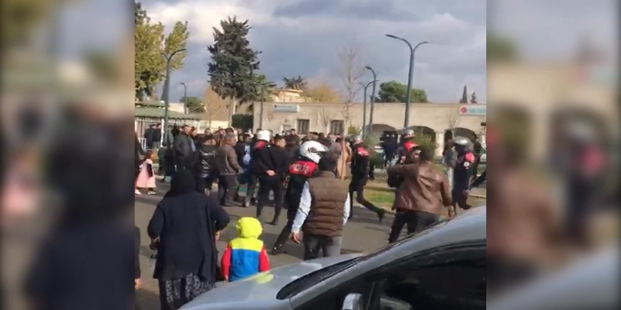 Sokak Düğününde Gürültü İhbarına Giden Polisle Gerginliğe 3 Gözaltı