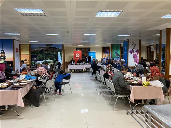 Genel Müdür Bilgin, depremzedelerle iftarda bir araya geldi