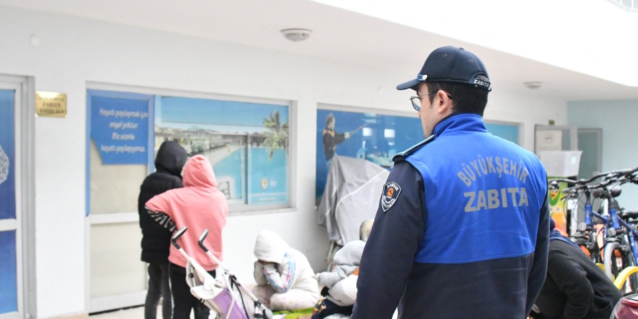 Samsun'da Dilencinin Üzerinden Altınlar Çıktı