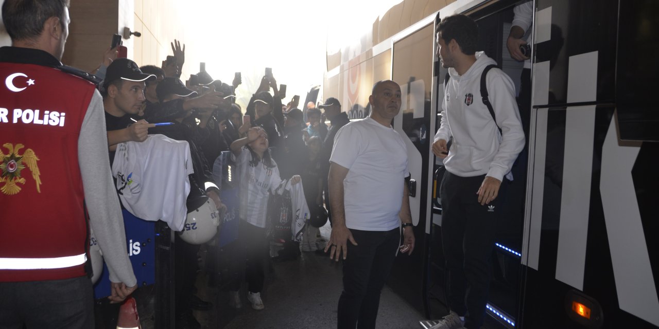 Beşiktaş, Mersin'e Geldi