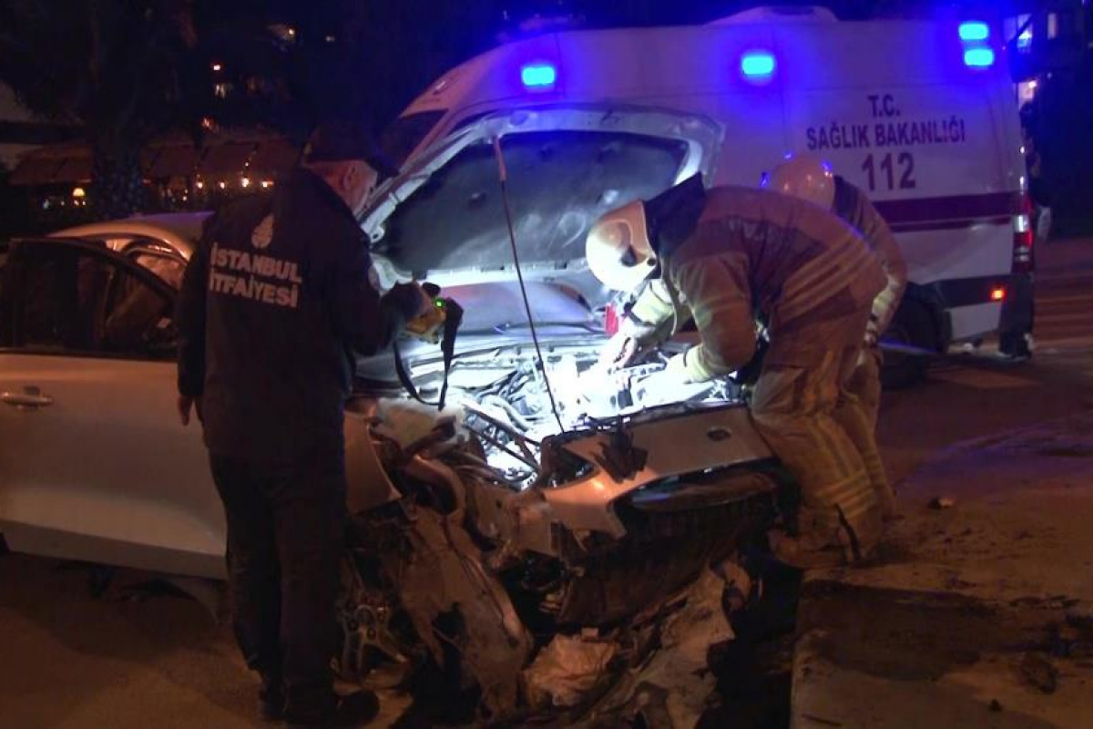 Kadıköy’de trafik kazası: 5 yaralı