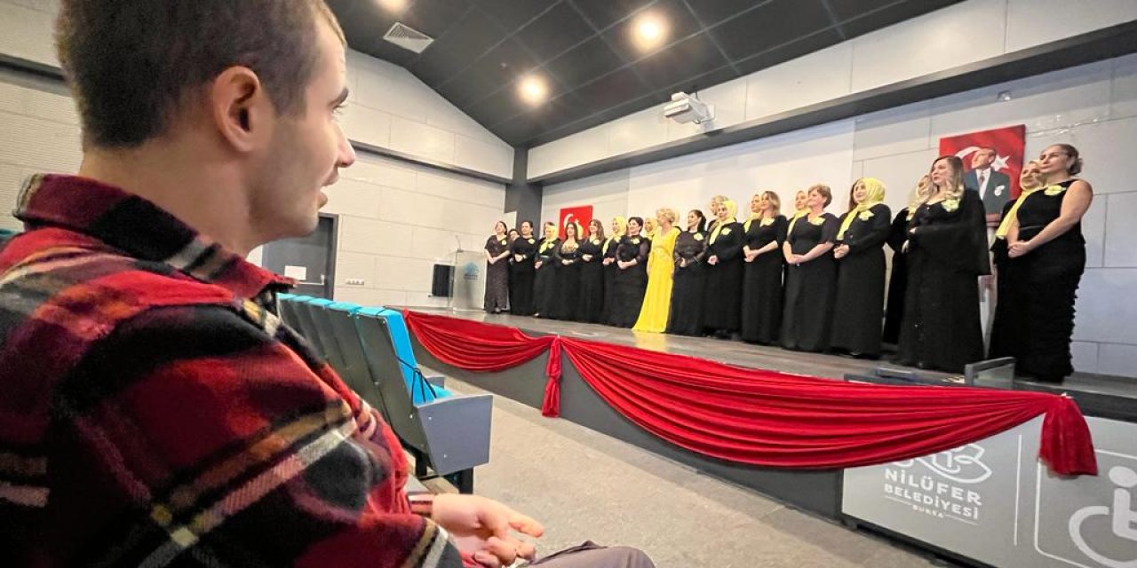 'Otizm Anneler Korosu' Kuruldu, Hüzünlü Şarkı Söylemek Yasak