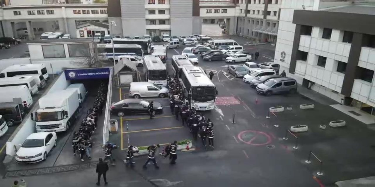 Fazla Hesap Ödemeyen Turistleri Darbettikleri Öne Sürülen Şüpheliler Adliyeye Sevk Edildi