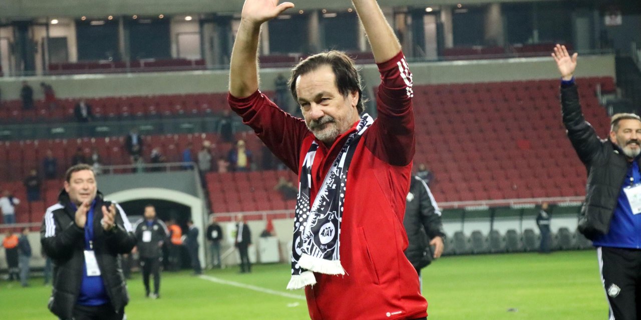 Altay Devreyi Moralli Kapattı