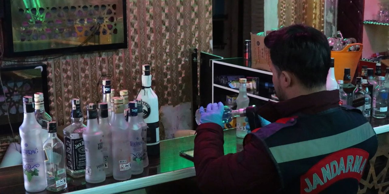 Eğlence Mekanına 'Uyuşturucu' Baskını; 8 Gözaltı