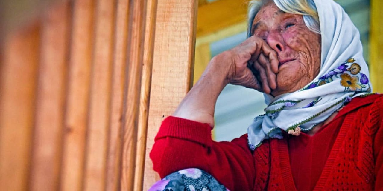 Madeni Su Basmasında 'Benim Oğlum Yüzme Bilmez Ki' Sözleriyle Tanınan Anne Yaşamını Yitirdi