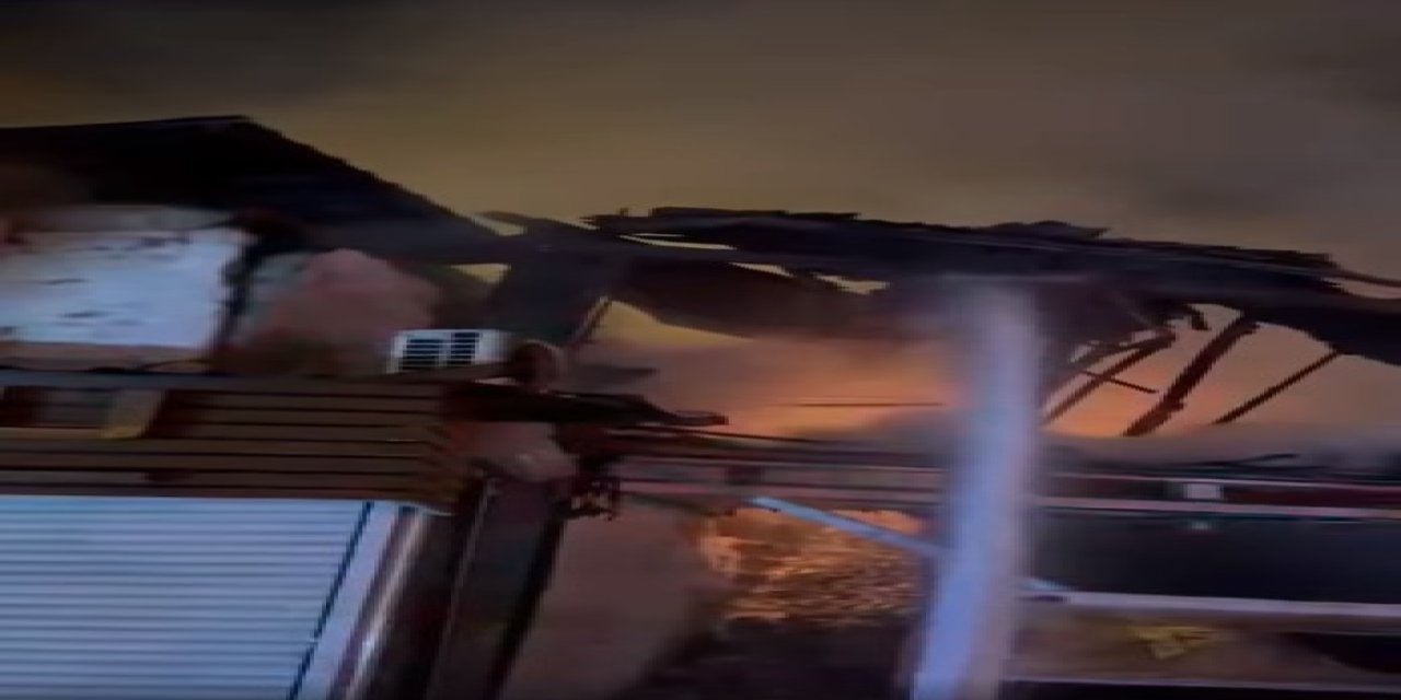 Tarihi Uzun Çarşı'da Yangın