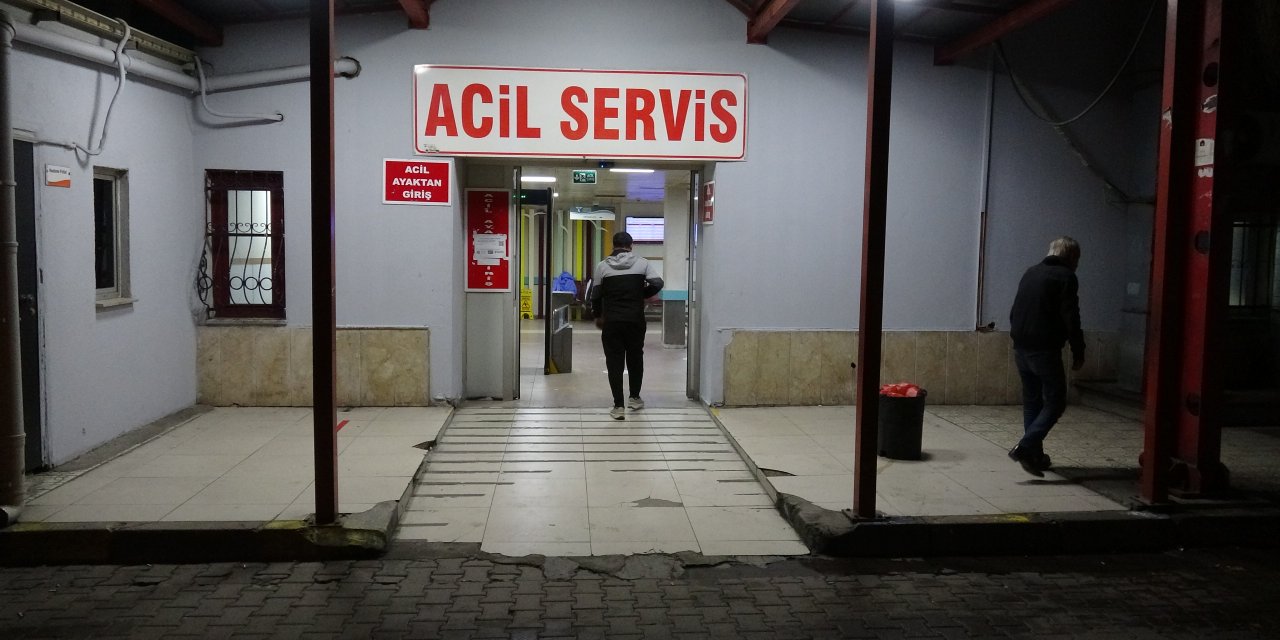 Önce Kavgada Sonra Hastanede Bıçaklandı