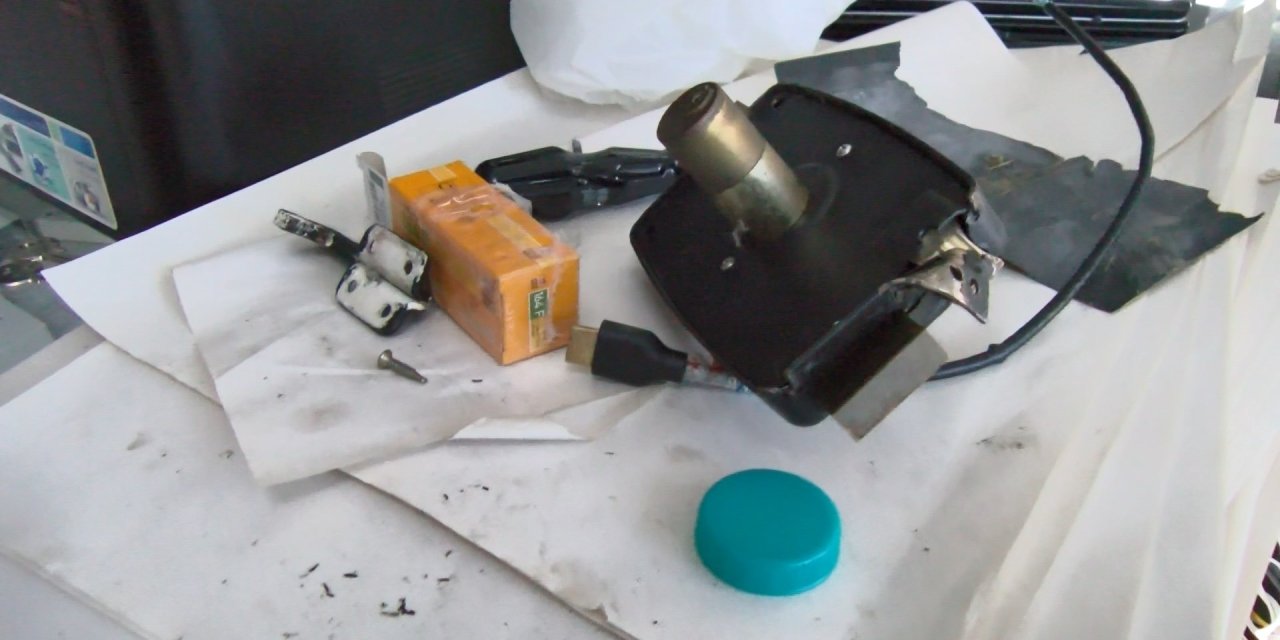 Büyükçekmece'de Bilgisayar Hırsızları Güvenlk Kamerasında