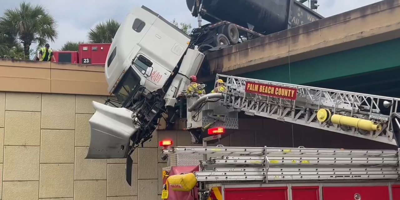 Aracı Üst Geçitte Asılı Kalan Abd'li Kamyon Şoförü Kurtarıldı