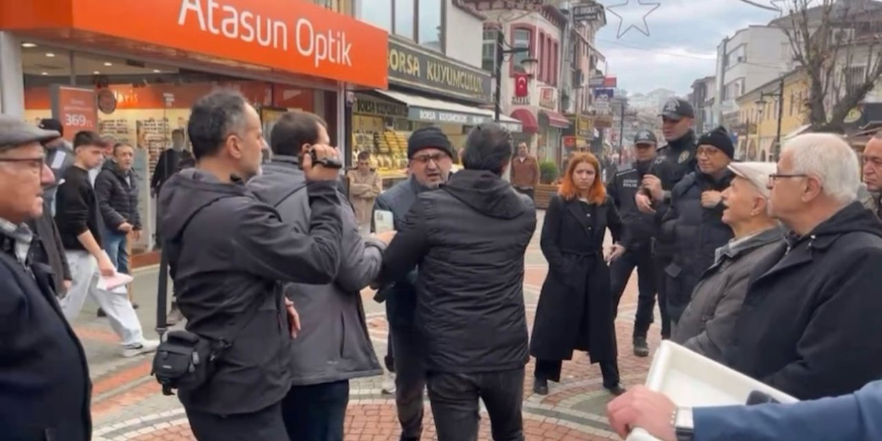 Bartın'da Teröre Karşı Açıklama Yapan Chp İl Başkanı Akyol'a Tepki