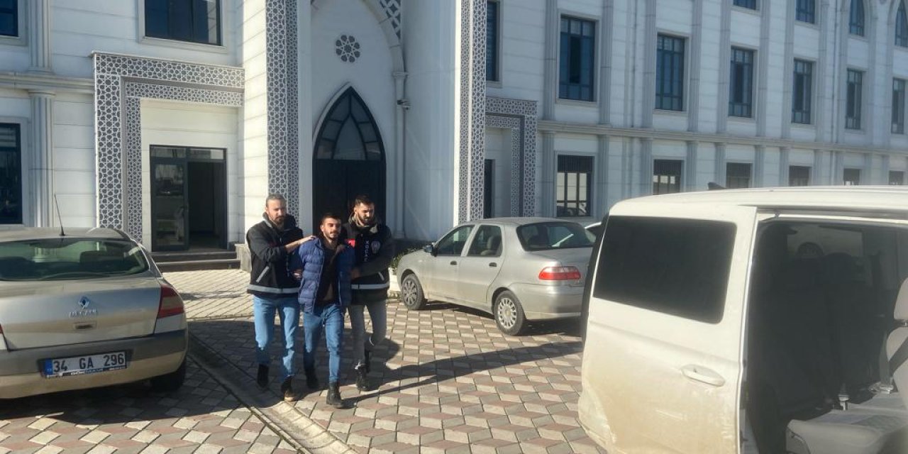 Ablasıyla Boşanma Aşamasındaki Eniştesini Öldürdü