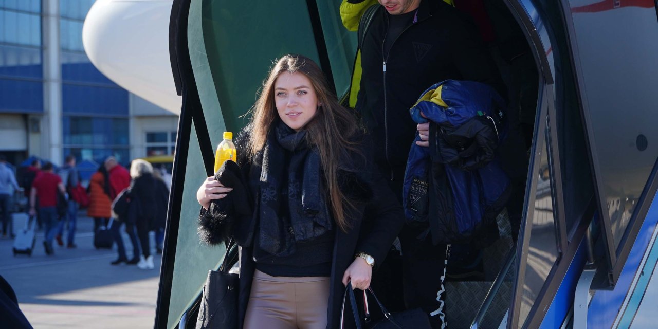 Çek Cumhuriyeti'nden Erciyes'e Charter Uçuşlar Başladı