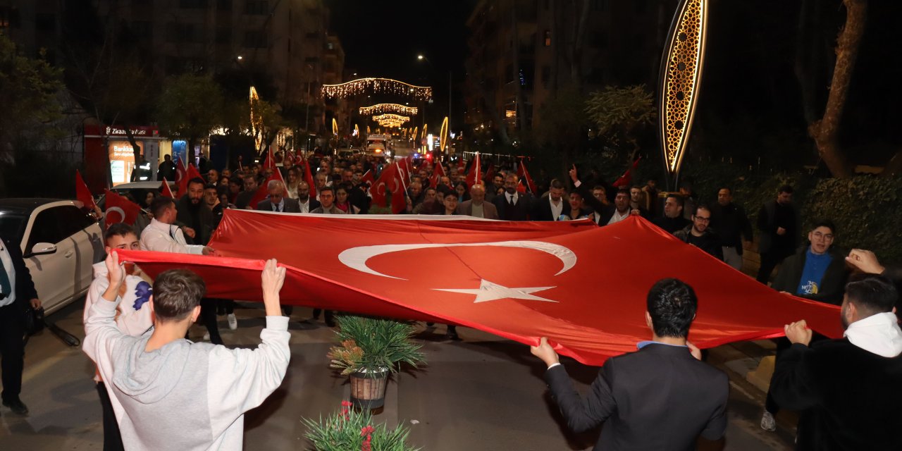 Edirne'de Şehitler İçin Yürüyüş Düzenlendi