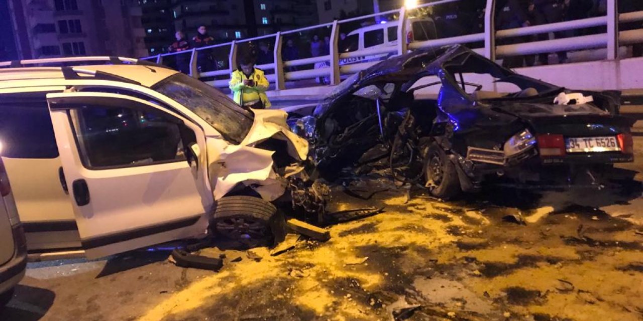 Mersin’de Zincirleme Kaza: 2 Ölü, 4 Yaralı