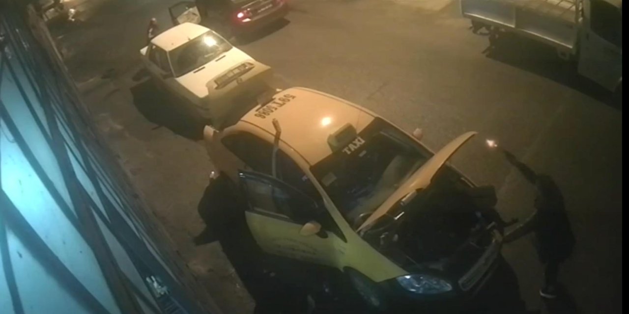 Çorlu'da Silahlı Çatışma Kamerada;  5 Yaralı