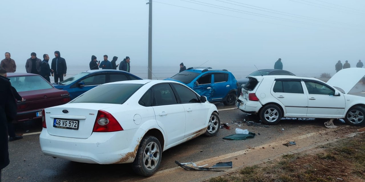 Kahramanmaraş’ta 2 Zincirleme Kaza: 15 Yaralı