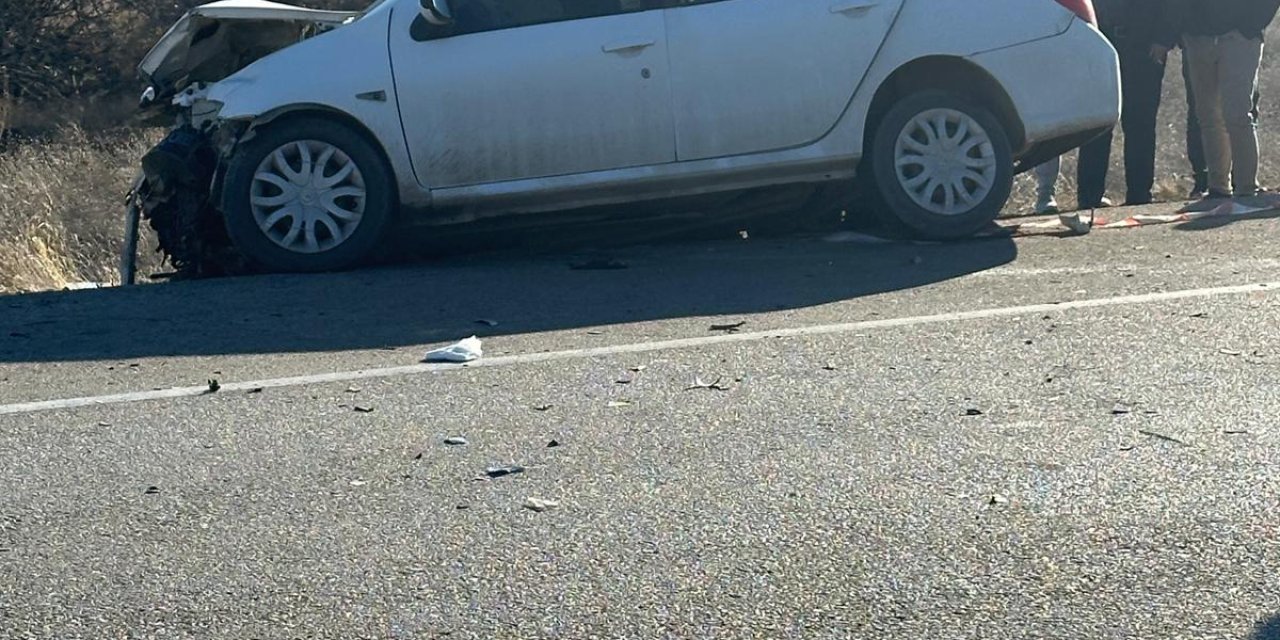 3 Otomobil Çarpıştı; 1 Ölü, 5 Yaralı