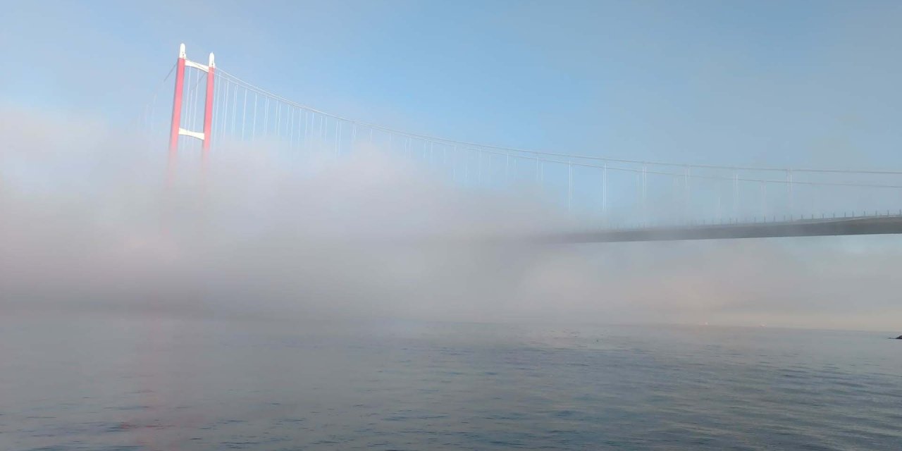 Çanakkale Boğazı'nda Gemi Trafiği Çift Yönlü Askıya Alındı